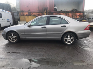 Mercedes-Benz C-Класс W203/S203/CL203 W203 2002
