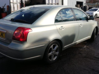 Toyota Avensis 2  (T250) 2005