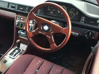 Mercedes-Benz W124 1991