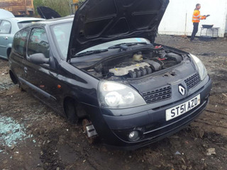 Renault Clio 2  рест. 2001