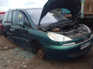 Peugeot 807 2004
