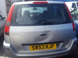 Ford Fusion 2004