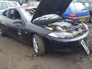 Ford Cougar 2000