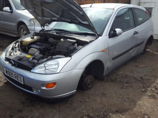 Ford Focus 2000