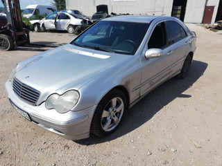 Mercedes-Benz C-Класс W203/S203/CL203 W203 2001