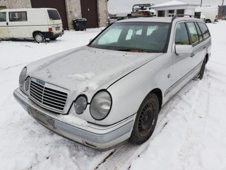 Mercedes-Benz E-Класс W210/S210 S210 1998