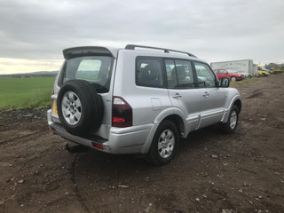 Mitsubishi Pajero 3  рест. V70 2003