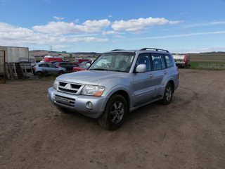 Mitsubishi Pajero 3  рест. V70 2004