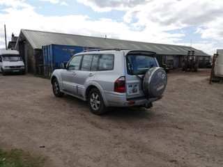 Mitsubishi Pajero 3  рест. V70 2004