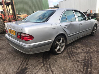 Mercedes-Benz E-Класс W210/S210 рест. 2001