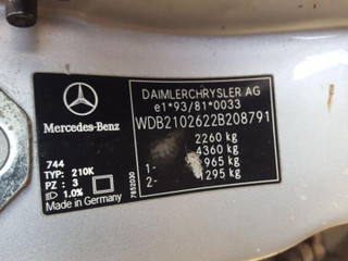 Mercedes-Benz E-Класс W210/S210 рест. S210 2000