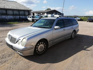Mercedes-Benz E-Класс W210/S210 рест. S210 2000