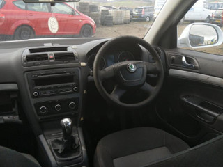 Skoda Octavia 2  (A5) рест. 1Z 2010
