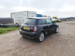 Mini Cooper  R50 2003