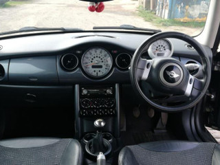 Mini Cooper  R50 2003