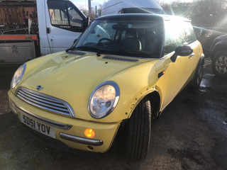 Mini Cooper  R50 2001