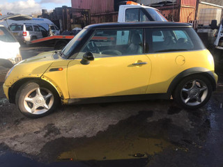 Mini Cooper  R50 2001