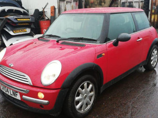 Mini Cooper  R50 2004