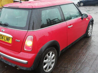 Mini Cooper  R50 2004