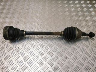 полуось (приводной вал, ШРУС) Volkswagen Golf 5 поколение 2005, 1.6 л., FSI, BLF, бензин, 6МКПП, reflex silver / la7w, хетчбэк 5 дв., передний привод, правый руль