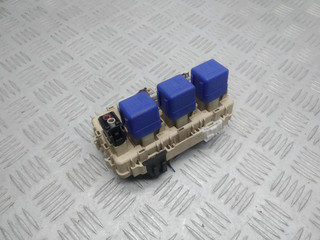 блок предохранителей Nissan Tiida C11 2007, 1.6 л., i, HR16DE, бензин, 5МКПП, bronze / c32, хетчбэк 5 дв., передний привод, правый руль