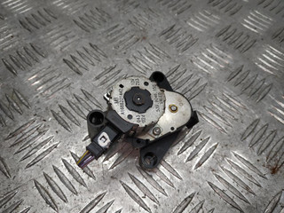 моторчик заслонки печки Mercedes-Benz A-Класс W168 2000, 1.7 л., CDi, OM 668.940, дизель, 5МКПП, vulkanrot / 483, хетчбэк 5 дв., передний привод, правый руль, A1688201442