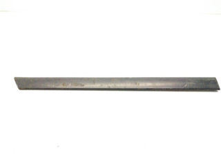 молдинг (накладка кузовная) Mercedes-Benz C-Класс W202/S202 W202 1994, 1.8 л., i, M 111.920, бензин, 5МКПП, красный, седан, задний привод, правый руль, 2026900662