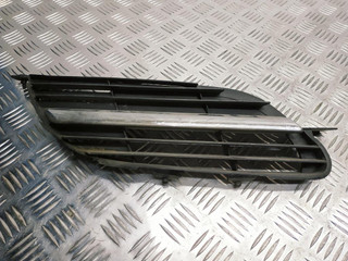 решетка радиатора Nissan Almera Tino V10 [рестайлинг] V10 2005, 1.8 л., i, QG18DE, бензин, 5МКПП, dark blue / bw9, минивэн, передний привод, правый руль, 62320BU00, 62322BU000