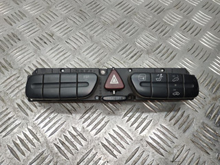 кнопка (выключатель) Mercedes-Benz C-Класс W203/S203/CL203 W203 2003, 1.8 л., Kompr, M 271.940, бензин, 6МКПП, синий, седан, задний привод, правый руль, 2038216258