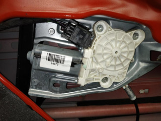 стеклоподъемник Mercedes-Benz C-Класс W203/S203/CL203 [рестайлинг] CL203 2006, 1.8 л., Kompr, M 271.921, бензин, АКПП, оранжевый, 487u, хетчбэк 3 дв., задний привод, правый руль
