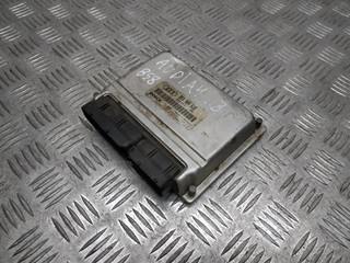 блок управления двигателем Audi A4 B6 2001, 1.8 л., Ti, AVJ, бензин, 5МКПП, серебро, седан, передний привод, правый руль, 8E0909518, 0261206869