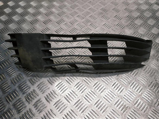 решётка бампера боковая Volkswagen Passat B5 1999, 1.9 л., TDi, AFN, дизель, 5МКПП, белый, универсал, передний привод, правый руль, 3B0853665H