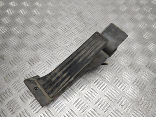 педаль BMW 3 серия E90/E91/E92/E93 E90 2006, 2.0 л., D, M47N 204 D5, дизель, 6МКПП, седан, задний привод, правый руль, 35426772646