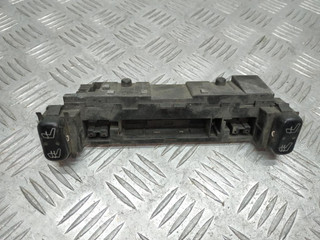 кнопка (выключатель) Mercedes-Benz E-Класс W210/S210 [рестайлинг] S210 1999, 2.0 л., i, M 111.941, бензин, 5МКПП, синий, универсал, задний привод, правый руль, 2108200051