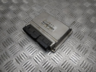 блок управления двигателем Audi A4 B6 2003, 2.0 л., i, ALT, бензин, вариатор, серебро, седан, передний привод, правый руль, 8E0907557F, 0261207401