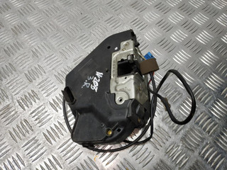 замок двери Mercedes-Benz C-Класс W203/S203/CL203 W203 2001, 2.0 л., Kompr, M 111.955, бензин, АКПП, синий, седан, задний привод, правый руль, A2037300235