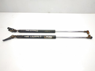 амортизатор крышки багажника (3-5 двери) Subaru Forester 2 поколение (SG) SG 2003, 2.0 л., Ti, EJ205, бензин, 5МКПП, синий, внедорожник 5 дв., полный привод, правый руль