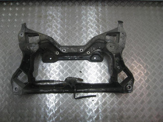 балка подвески передняя (подрамник) Mercedes-Benz C-Класс W203/S203/CL203 S203 2002, 2.2 л., CDi, OM 611.962, дизель, АКПП, черный, универсал, задний привод, правый руль, 2036280457, 2036280157, 2036280557, 2036280657, 2036280857