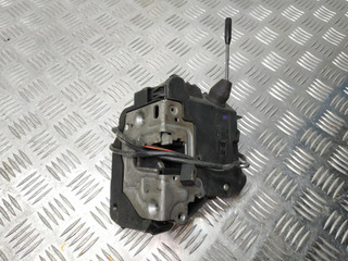 замок двери Mercedes-Benz C-Класс W203/S203/CL203 W203 2002, 2.2 л., CDi, OM 611.962, дизель, АКПП, серебро, седан, задний привод, правый руль, A2037200335