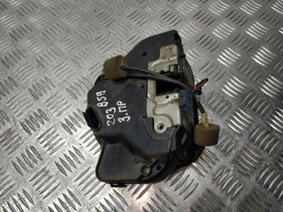 замок двери Mercedes-Benz C-Класс W203/S203/CL203 W203 2001, 2.2 л., CDi, OM 611.962, дизель, 6МКПП, синий, седан, задний привод, правый руль, A2037300235