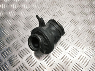 патрубок интеркулера Mercedes-Benz C-Класс W203/S203/CL203 W203 2002, 2.2 л., CDi, OM 611.962, дизель, 6МКПП, aragonitblau / 941, седан, задний привод, правый руль, A6110981807, A6110981007, A6460980407