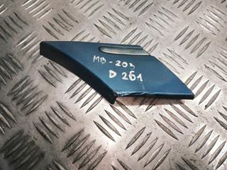 молдинг крыла Mercedes-Benz C-Класс W203/S203/CL203 W203 2002, 2.2 л., CDi, OM 611.962, дизель, 6МКПП, aragonitblau / 941, седан, задний привод, правый руль, A2036905462
