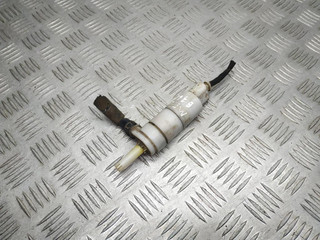 насос (моторчик) омывателя фар Mercedes-Benz C-Класс W203/S203/CL203 W203 2002, 2.2 л., CDi, OM 611.962, дизель, 6МКПП, magmarot / 586, седан, задний привод, правый руль, A2108691121, A2108691221