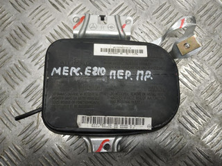 подушка безопасности дверная Mercedes-Benz E-Класс W210/S210 [рестайлинг] 2000, 2.2 л., CDi, OM 611.961, дизель, АКПП, серебро, седан, задний привод, правый руль, 2108600605, 2108601205