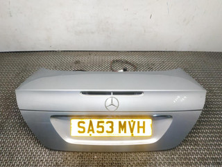 крышка багажника (дверь 3-5) Mercedes-Benz E-Класс W211/S211 2003, 2.2 л., CDi, дизель, АКПП, brillantsilber / 744, седан, задний привод, правый руль, A2117500375, A2117500075
