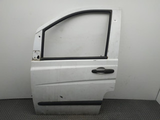 стекло (иные) Mercedes-Benz Vito W639 2004, 2.2 л., CDi, OM 646.982, дизель, 6МКПП, белый, минивэн, задний привод, правый руль