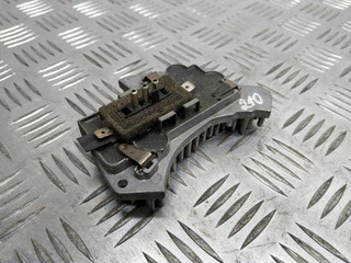 сопротивление печки Mercedes-Benz E-Класс W210/S210 1997, 2.3 л., i, M 111.970, бензин, 5МКПП, черный, седан, задний привод, правый руль, 2108206210