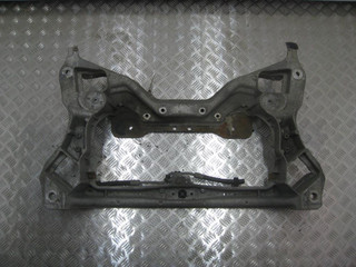 балка подвески передняя (подрамник) Mercedes-Benz C-Класс W203/S203/CL203 W203 2002, 2.7 л., CDi, OM 612.962, дизель, 6МКПП, brillantsilber / 744, седан, задний привод, правый руль, 2036280457, 2036280157, 2036280557, 2036280657, 2036280857