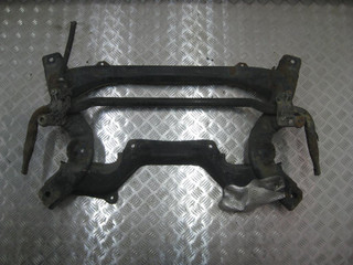 балка подвески передняя (подрамник) Mercedes-Benz E-Класс W211/S211 2004, 2.7 л., CDi, OM 647.961, дизель, АКПП, серебро, седан, задний привод, правый руль, 2116201187