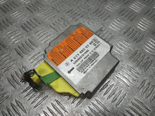 блок AirBag Mercedes-Benz E-Класс W211/S211 S211 2004, 2.7 л., CDi, OM 647.961, дизель, АКПП, серебро, 744u, универсал, задний привод, правый руль, A2118205785